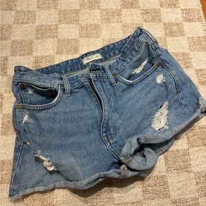 Madewell Distressed Denim Shorts – Women’s Size 28